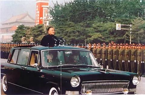 邓小平.jpg